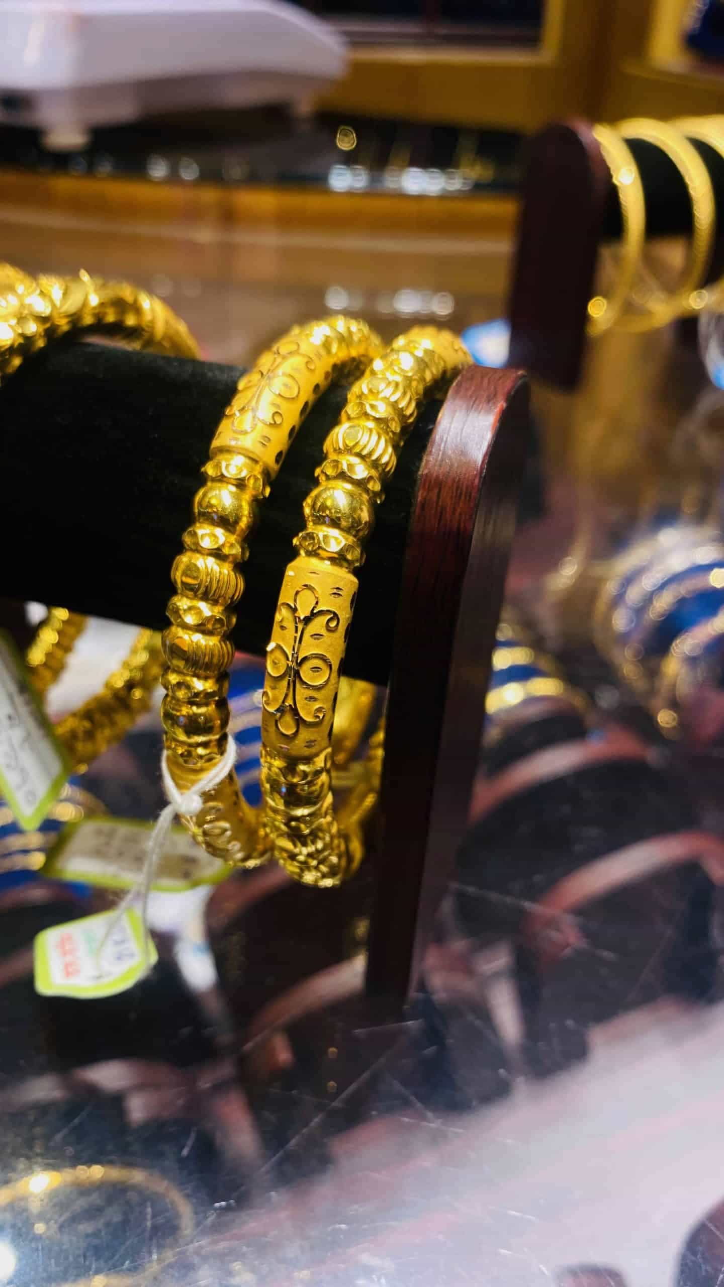 Al-amin-jewellers-aaj-1-2pcs-bangles-100-101