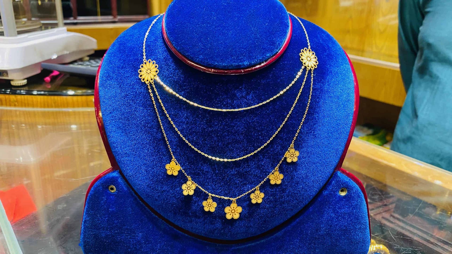 Al-amin-jewellers-aaj-1-light-weight-chain-249