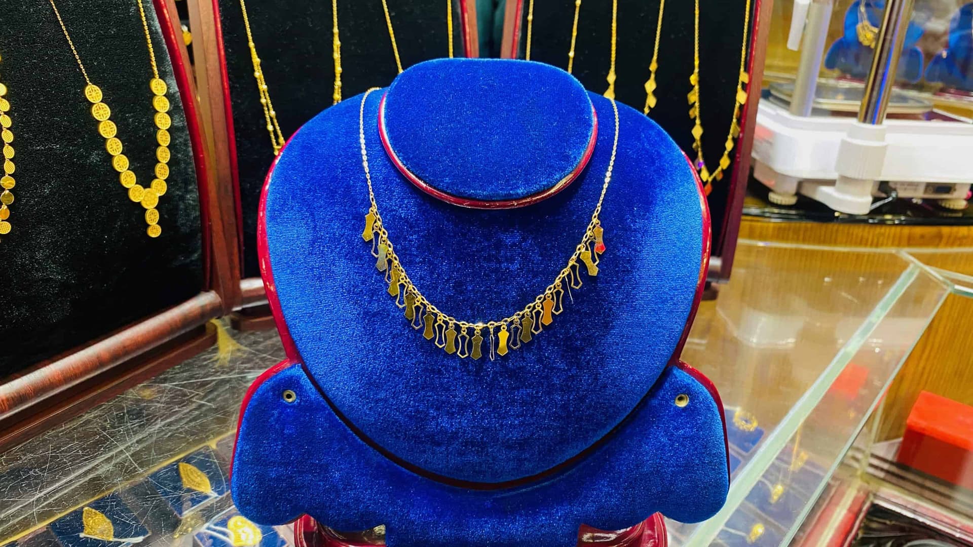 Al-amin-jewellers-aaj-1-light-weight-chain-341