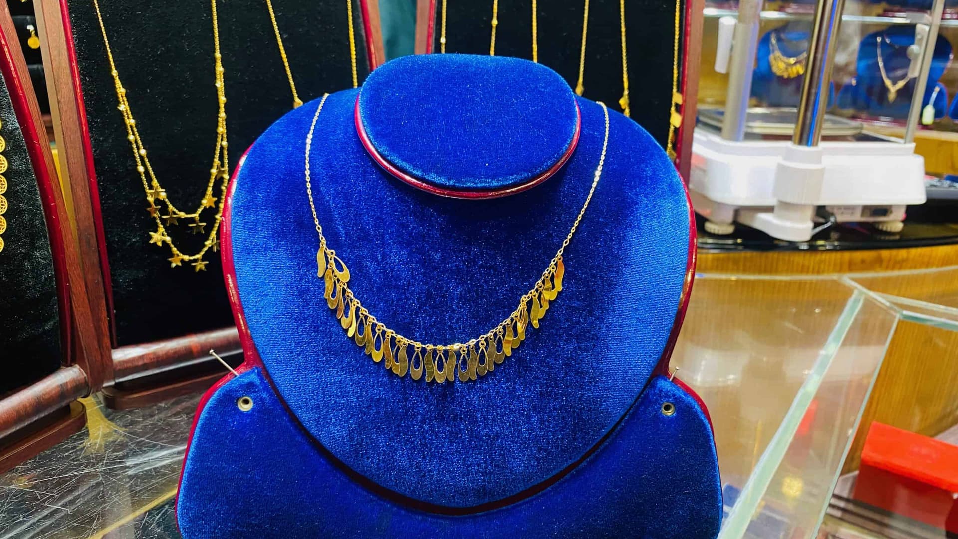 Al-amin-jewellers-aaj-1-light-weight-chain-376