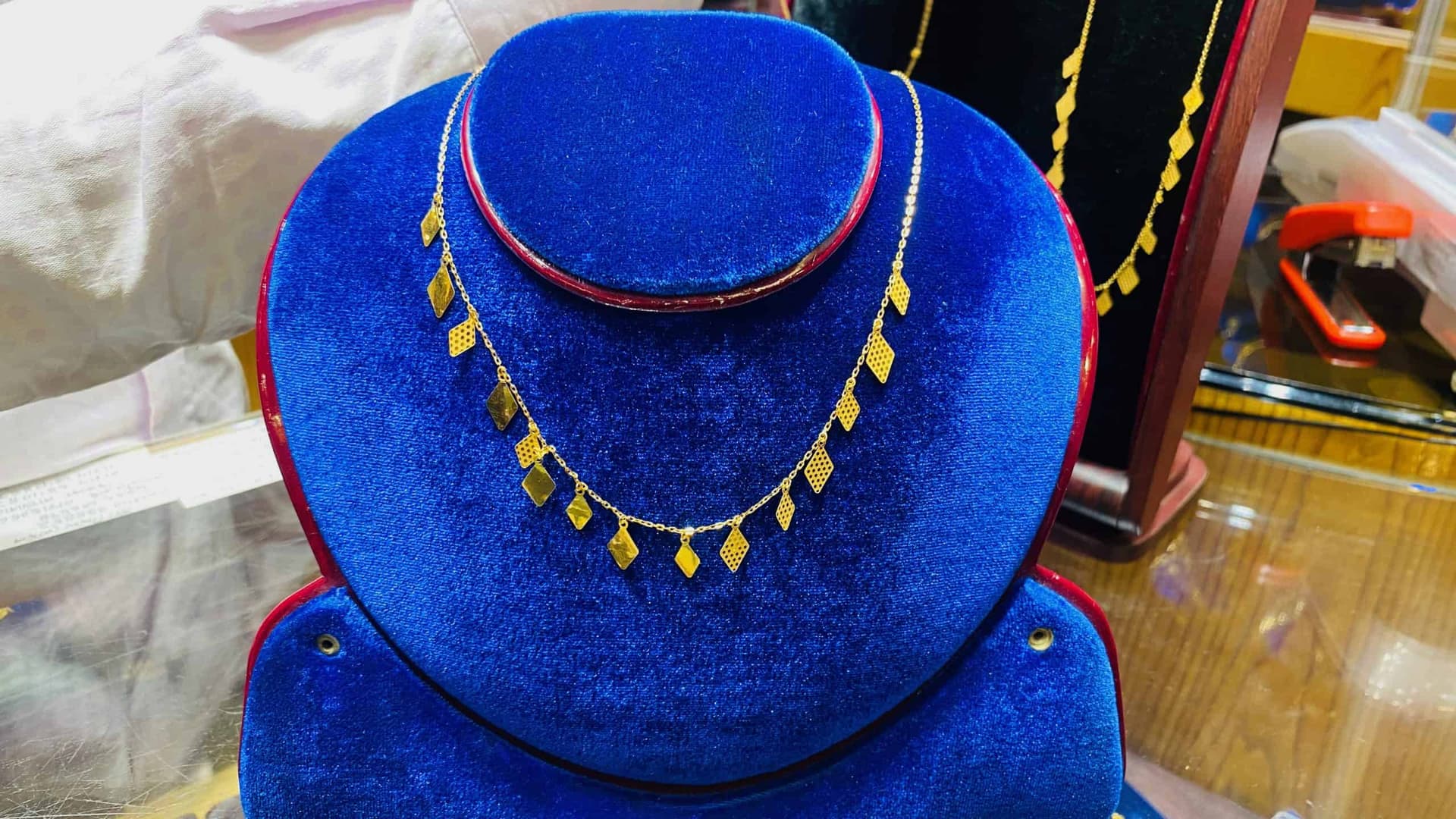 Al-amin-jewellers-aaj-1-light-weight-chain-451