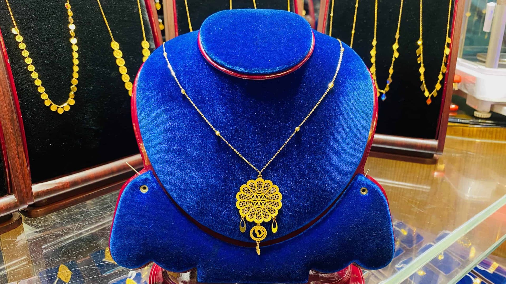 Al-amin-jewellers-aaj-1-light-weight-chain-520