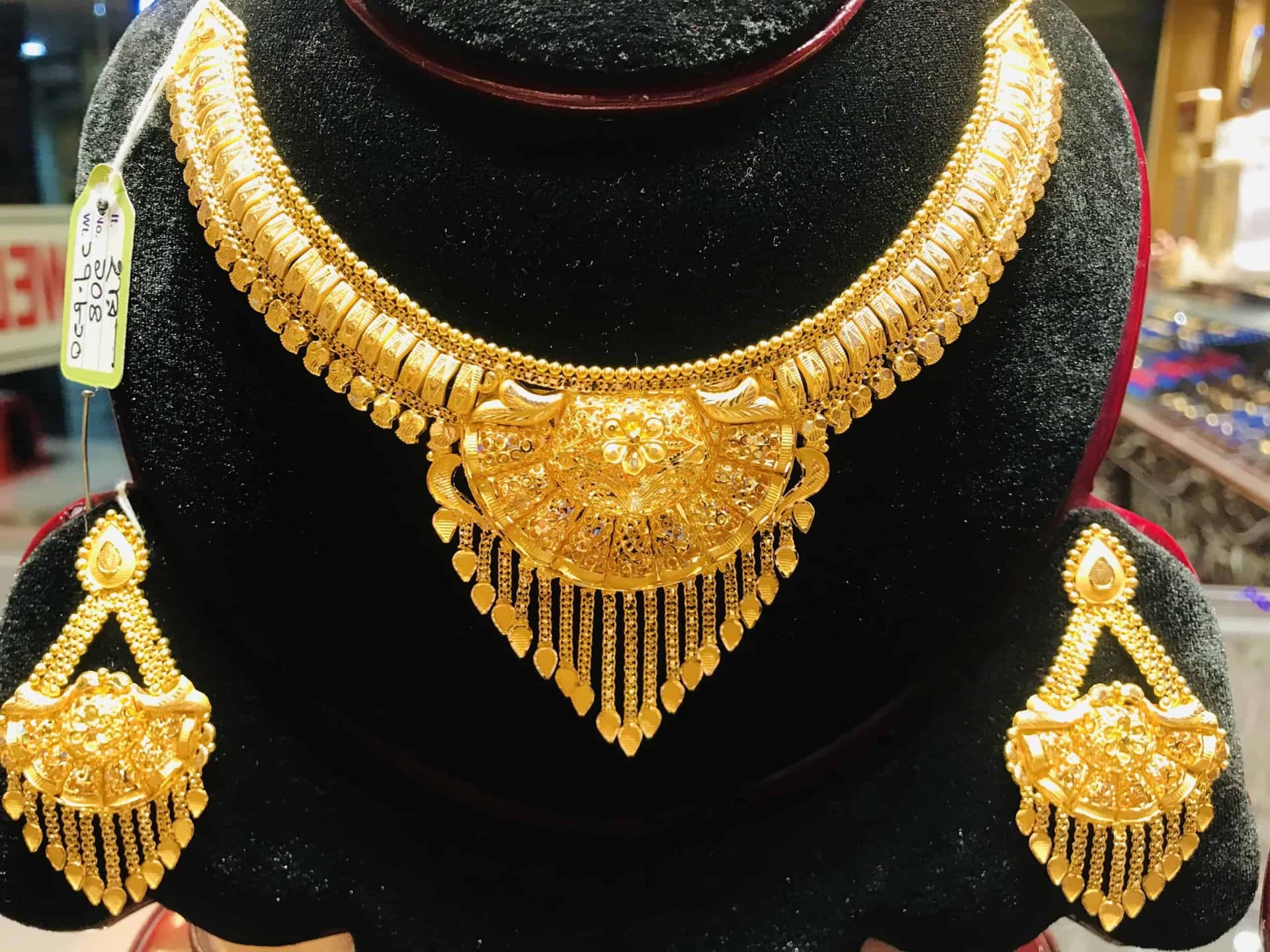 Al-amin-jewellers-aaj-1-necklace-104