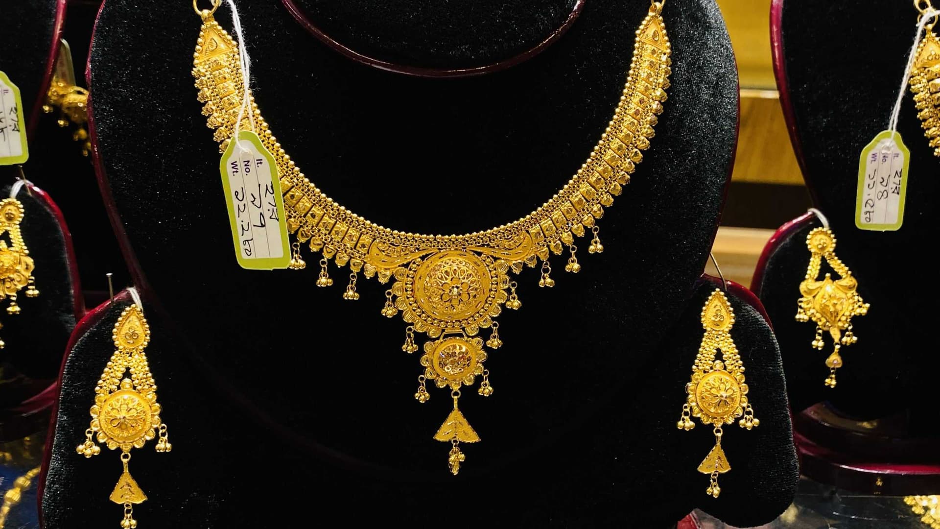Al-amin-jewellers-aaj-1-necklace-97