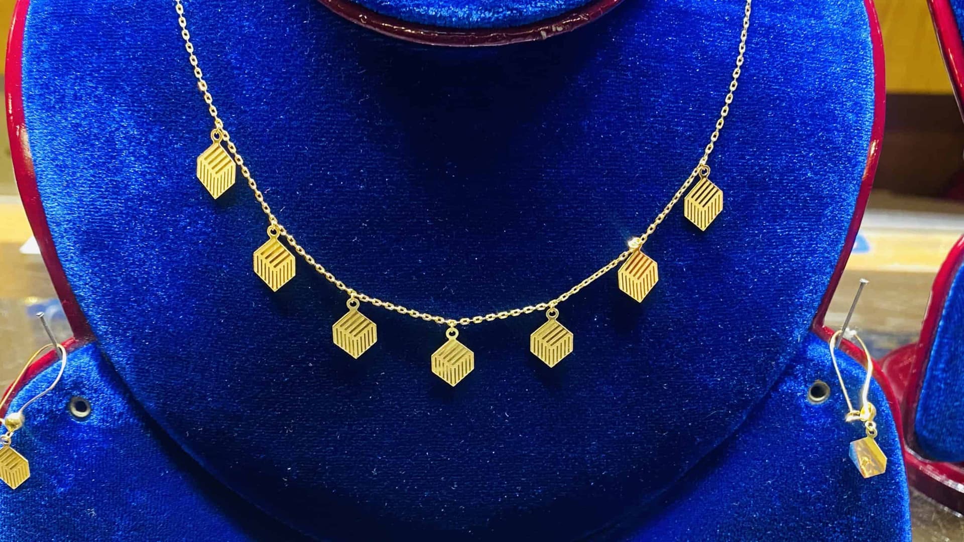Al-amin-jewellers-aaj-1-necklace-s-chain-308