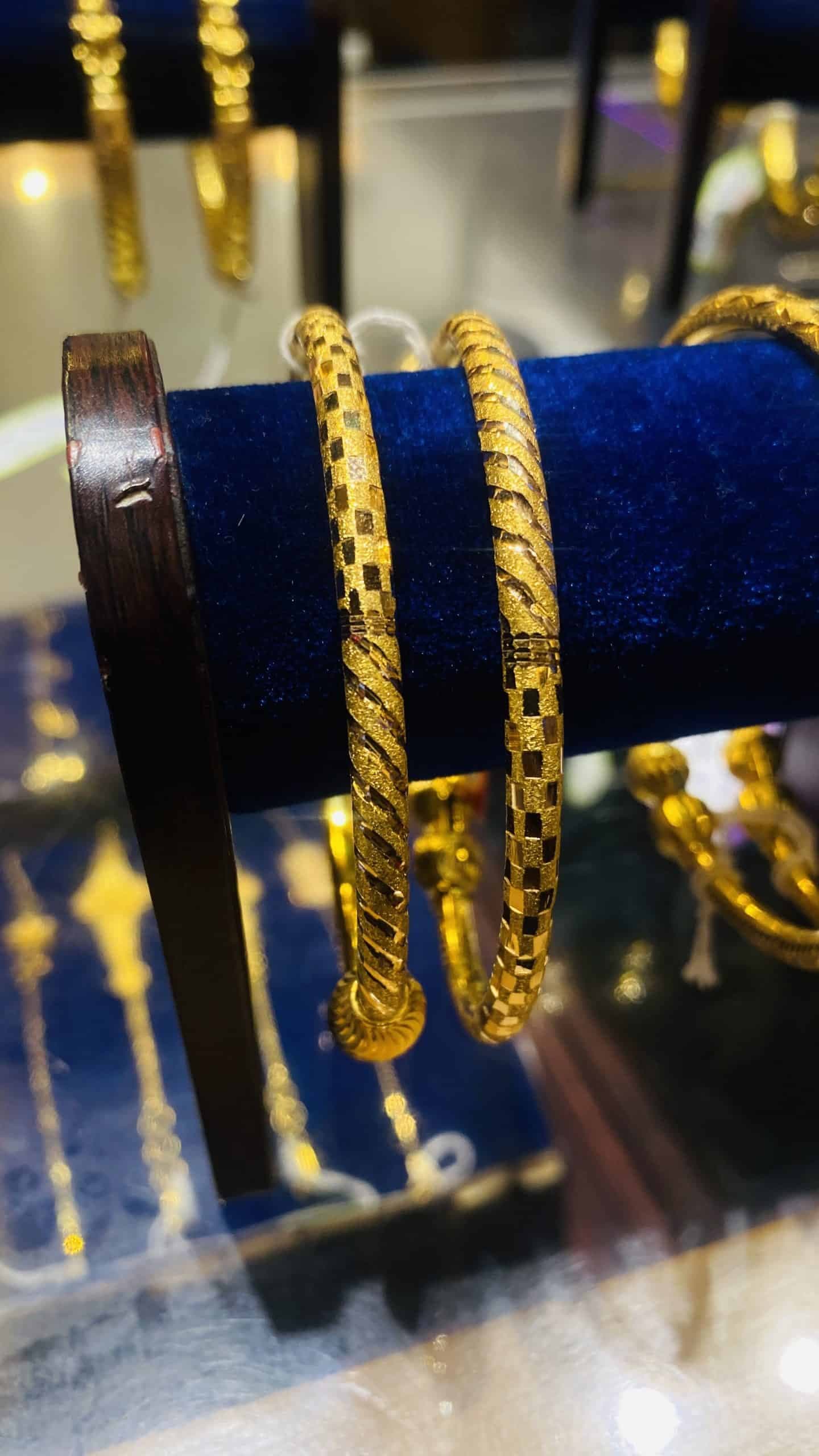 Al-amin-jewellers-aaj-necklace-s-bangles-25-26