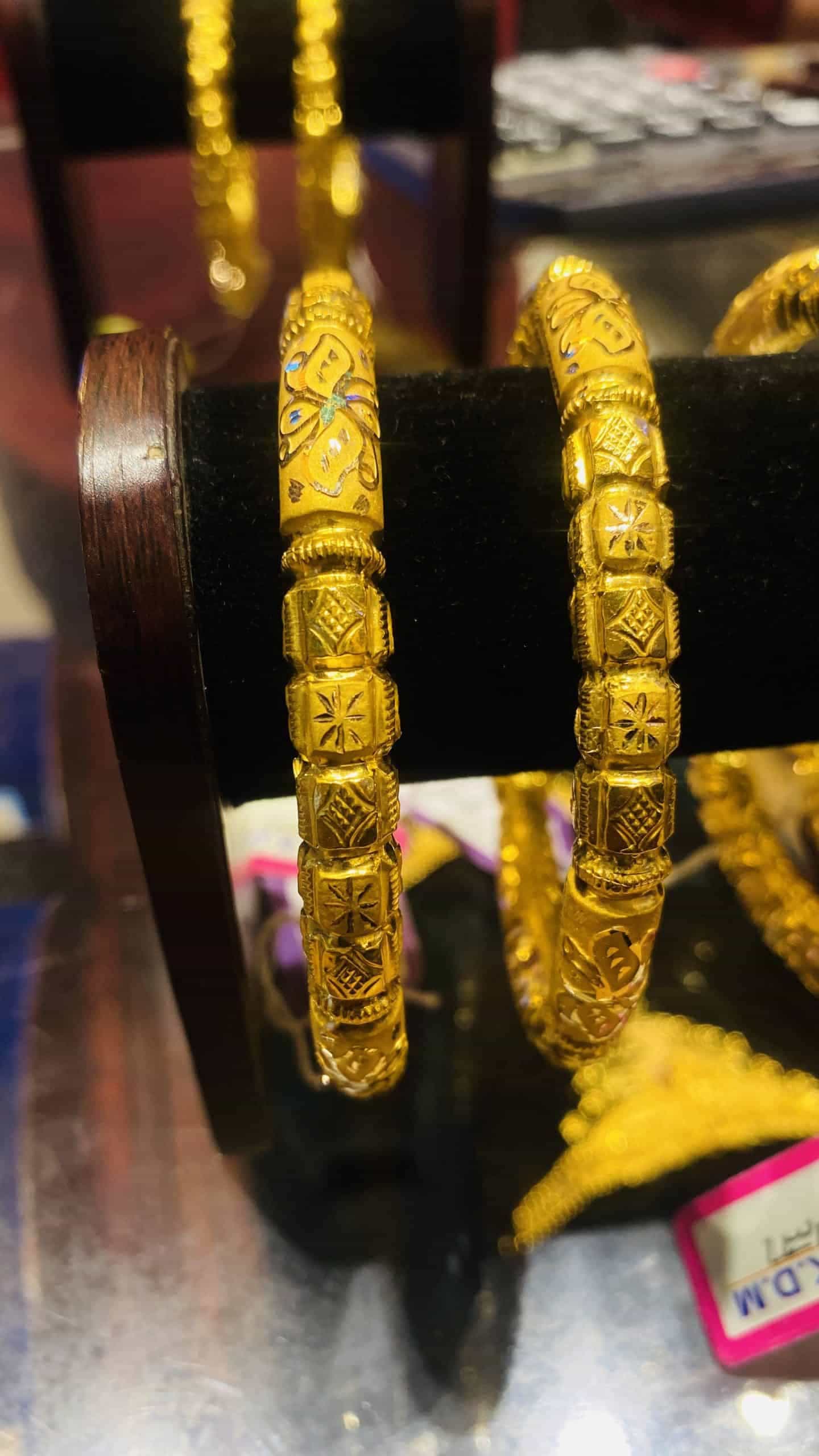 Al-amin-jewellers-aaj-necklace-s-bangles-39-40
