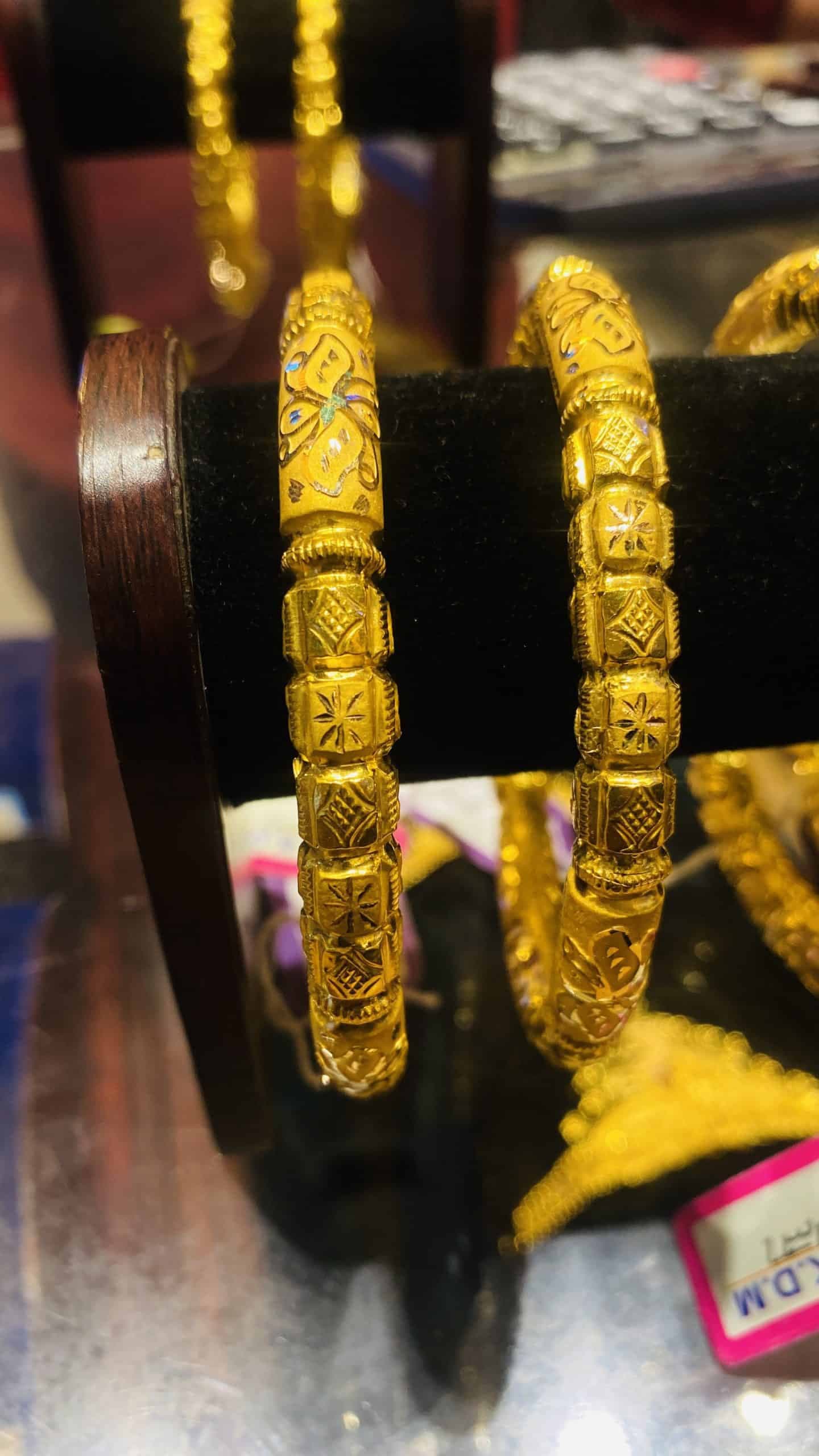 Al-amin-jewellers-aaj-necklace-s-bangles-39-40