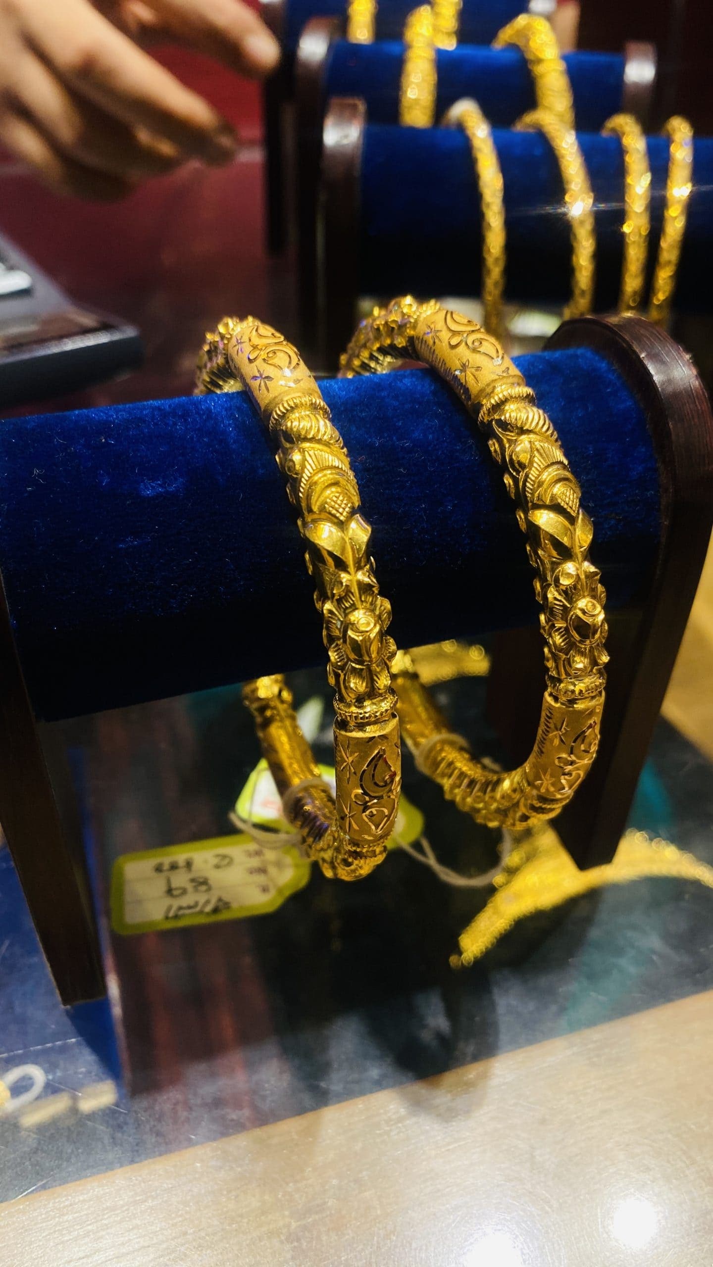 Al-amin-jewellers-aaj-necklace-s-bangles-47-48