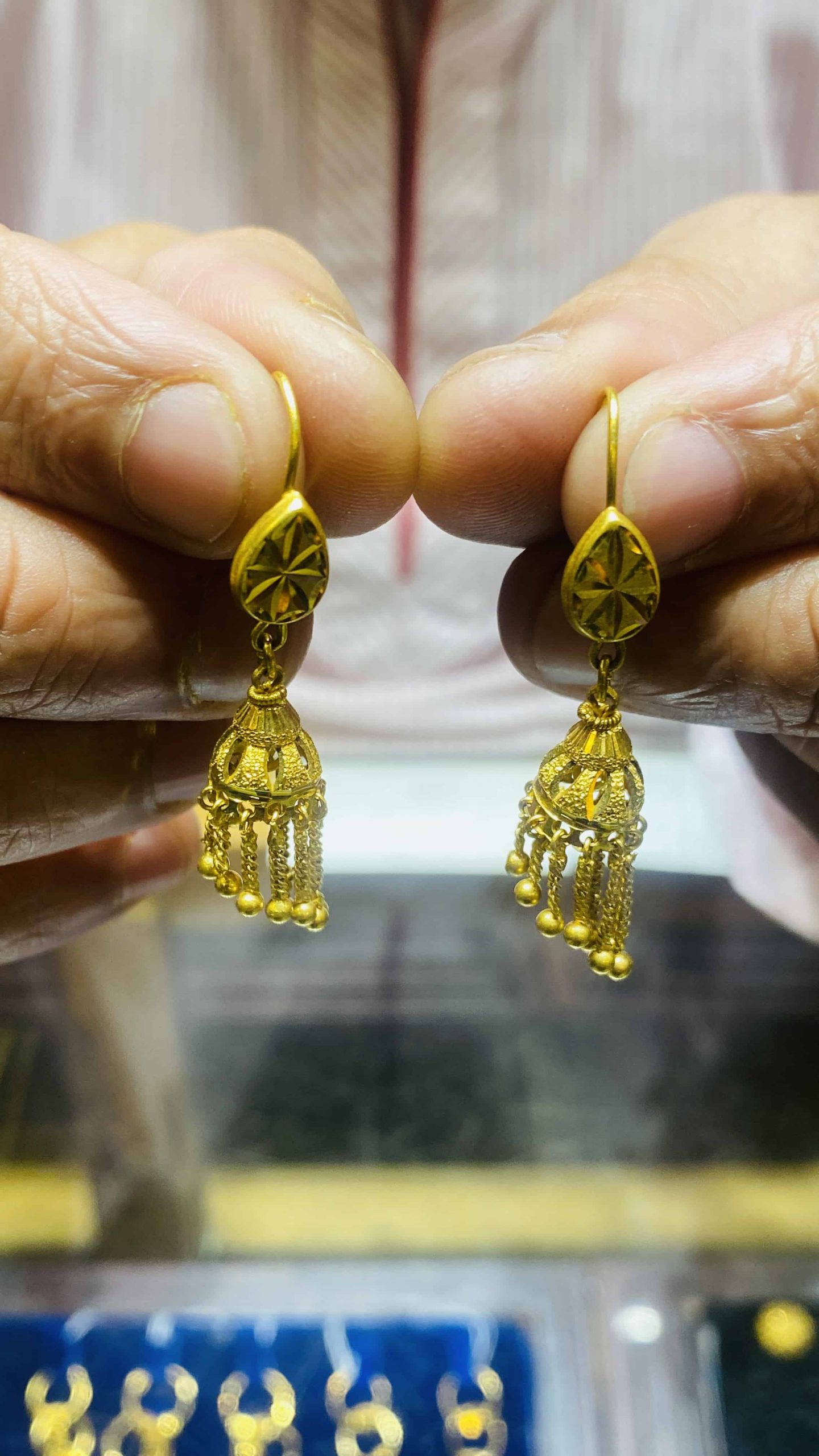 new earrings design for women/ sonar kaner dul new design 2024 / #golden  #golden #jewellery #shorts - YouTube